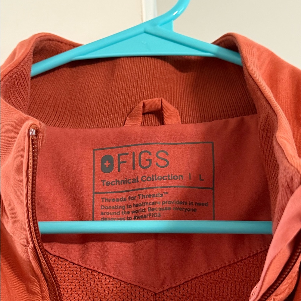 Figs Women's Rust Red Zip-Up Jacket - Picture 3 of 3